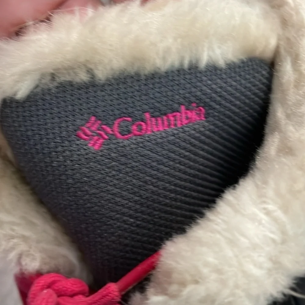 Columbia Techlite Omni Heat Snow Boots